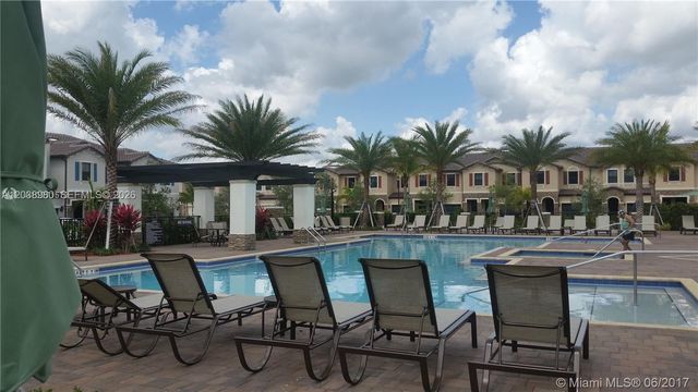 11725 SW 150th Place 11725, Miami, FL 33196