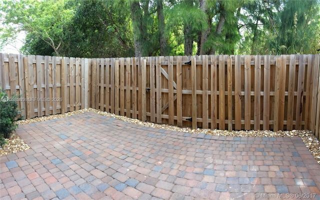 11725 SW 150th Place 11725, Miami, FL 33196
