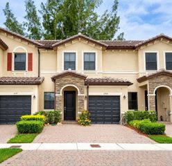11725 SW 150th Place 11725, Miami, FL 33196