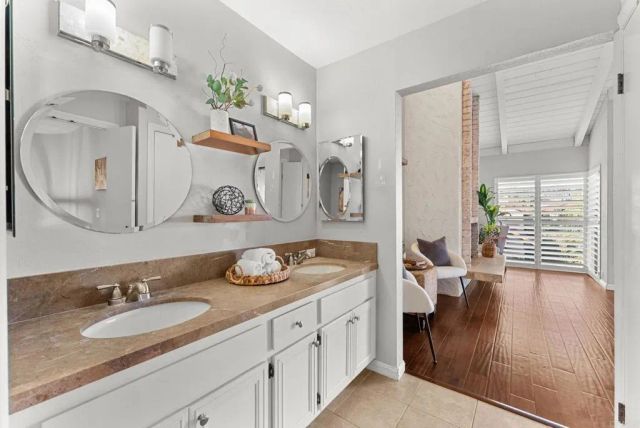 1915 Estrella De Mar Court A, Carlsbad, CA 92009