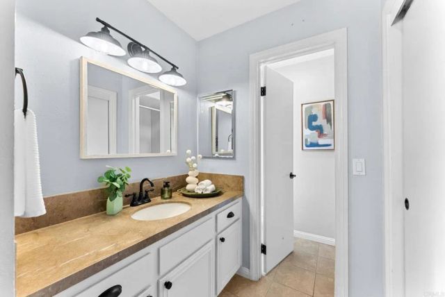 1915 Estrella De Mar Court A, Carlsbad, CA 92009