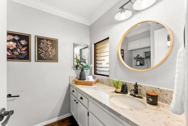 1915 Estrella De Mar Court A, Carlsbad, CA 92009