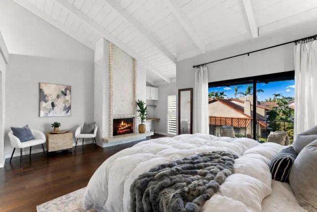 1915 Estrella De Mar Court A, Carlsbad, CA 92009