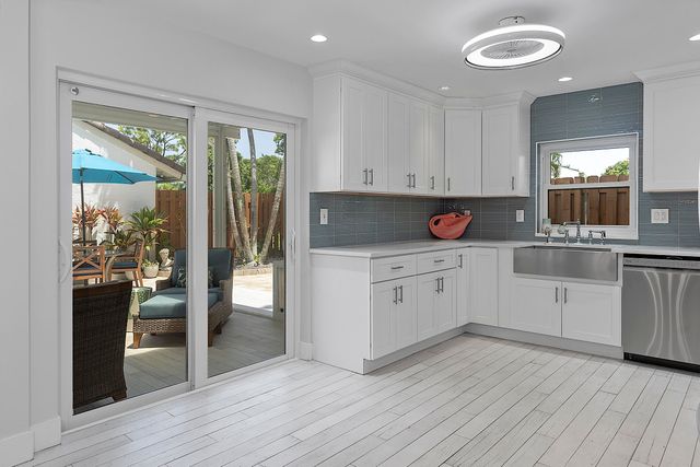 2130 NW 12th Street, Delray Beach, FL 33445