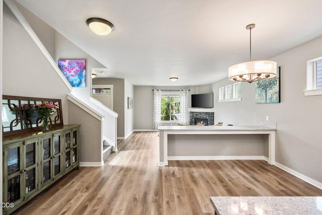 61066 SE Sydney Harbor Drive, Bend, OR 97702