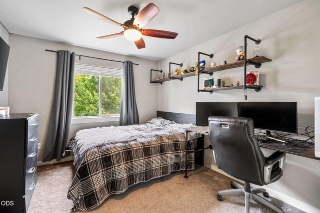 61066 SE Sydney Harbor Drive, Bend, OR 97702