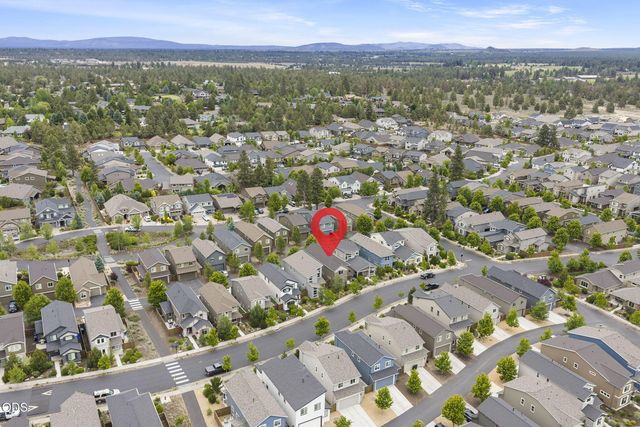 61066 SE Sydney Harbor Drive, Bend, OR 97702