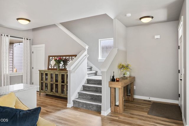 61066 SE Sydney Harbor Drive, Bend, OR 97702