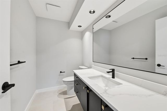 4268 LAS PALMAS WAY, Sarasota, FL 34238