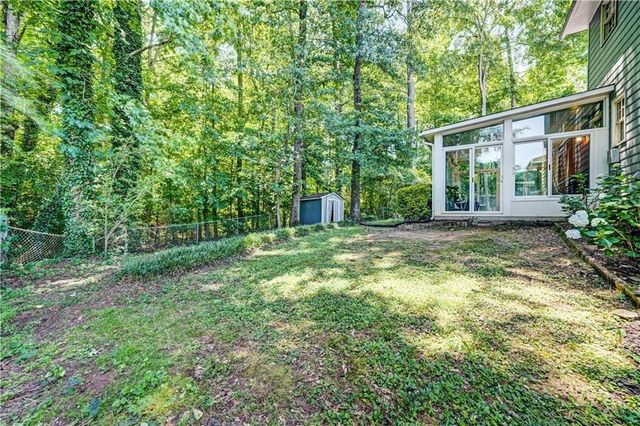 5201 Beechwood Forest Drive, Lithonia, GA 30038