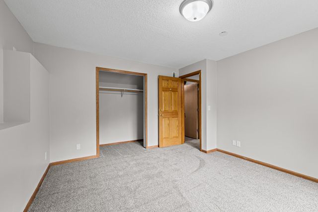12455 Zea Street NW, Coon Rapids, MN 55433