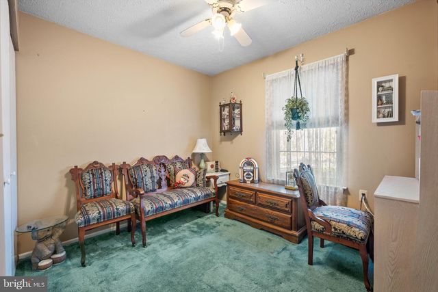 9 SPRUCE AVE, Hammonton, NJ 08037