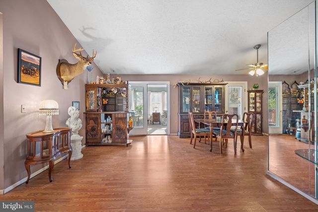 9 SPRUCE AVE, Hammonton, NJ 08037