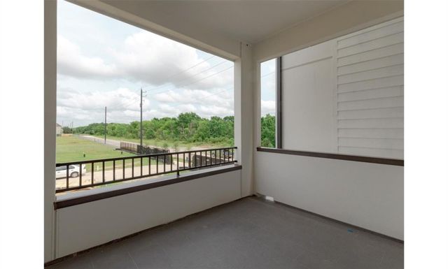 2802 Grand Fountains Drive F, Houston, TX 77054