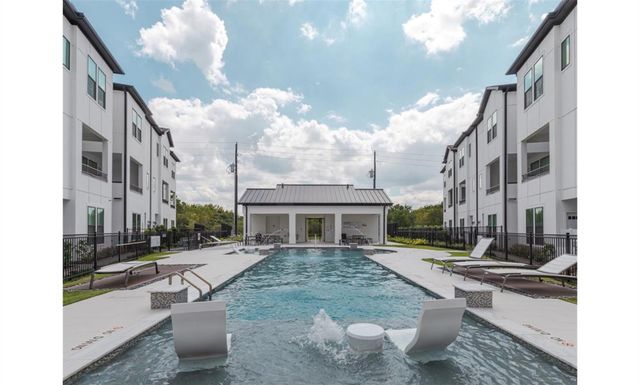 2802 Grand Fountains Drive F, Houston, TX 77054