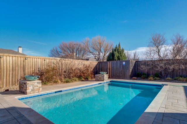 9805 Iola Avenue, Lubbock, TX 79424