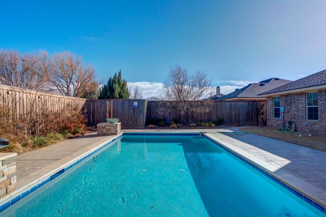 9805 Iola Avenue, Lubbock, TX 79424