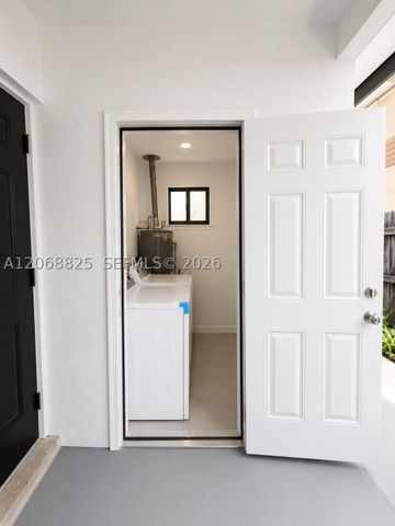 4804 Garden Ave, West Palm Beach, FL 33405