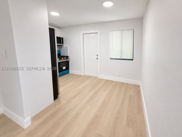 4804 Garden Ave, West Palm Beach, FL 33405