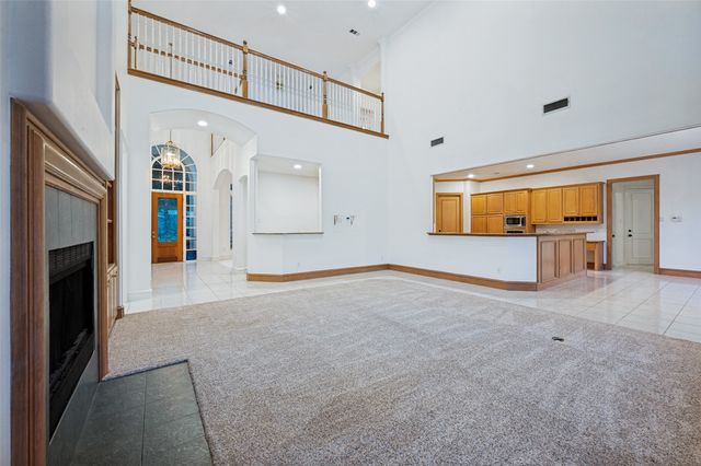 17919 Castle Bend Drive, Dallas, TX 75287