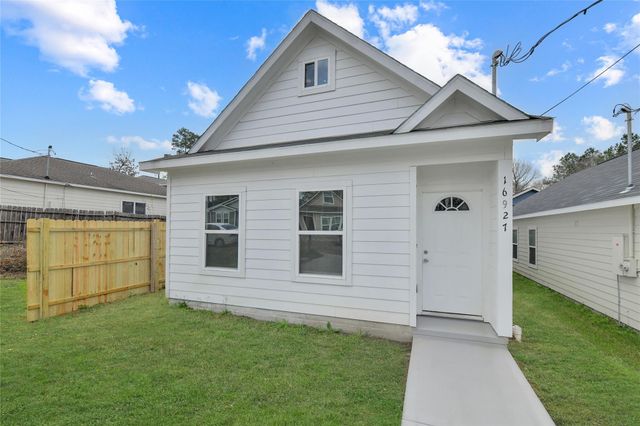 16927 Juneau, Montgomery, TX 77316