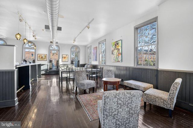 22 S 2ND ST, Columbia, PA 17512