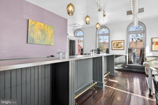 22 S 2ND ST, Columbia, PA 17512