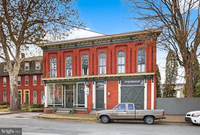 22 S 2ND ST, Columbia, PA 17512