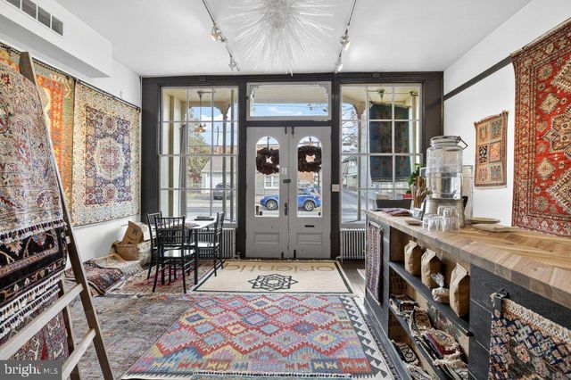 22 S 2ND ST, Columbia, PA 17512