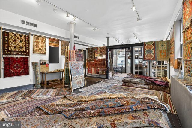 22 S 2ND ST, Columbia, PA 17512