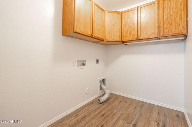 1732 E MAGNUM Road, San Tan Valley, AZ 85140