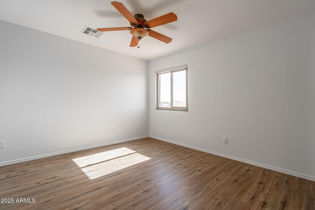 1732 E MAGNUM Road, San Tan Valley, AZ 85140