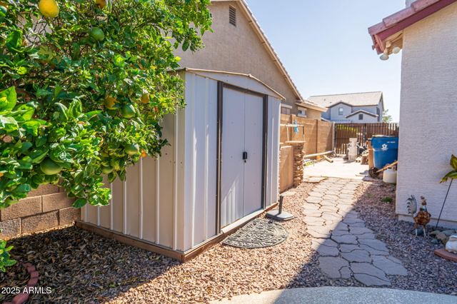 1732 E MAGNUM Road, San Tan Valley, AZ 85140