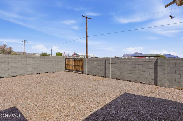 11546 E 4TH Avenue, Apache Junction, AZ 85120