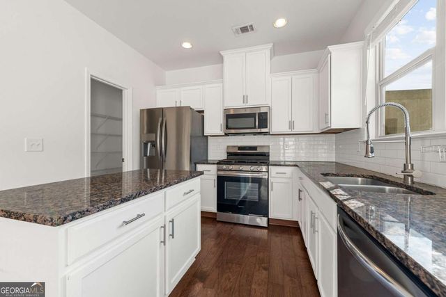 2434 sardis chase Court, Buford, GA 30519