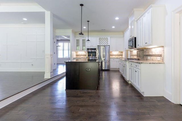 3079 Hidden Falls Drive, Buford, GA 30519