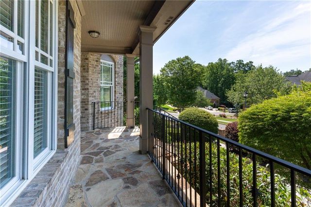 3079 Hidden Falls Drive, Buford, GA 30519