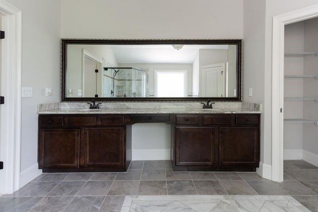 3079 Hidden Falls Drive, Buford, GA 30519