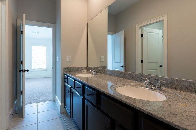 3079 Hidden Falls Drive, Buford, GA 30519