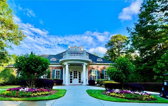 3079 Hidden Falls Drive, Buford, GA 30519
