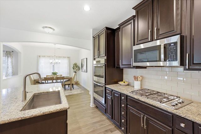 1101 Feather Reed DR, Leander, TX 78641