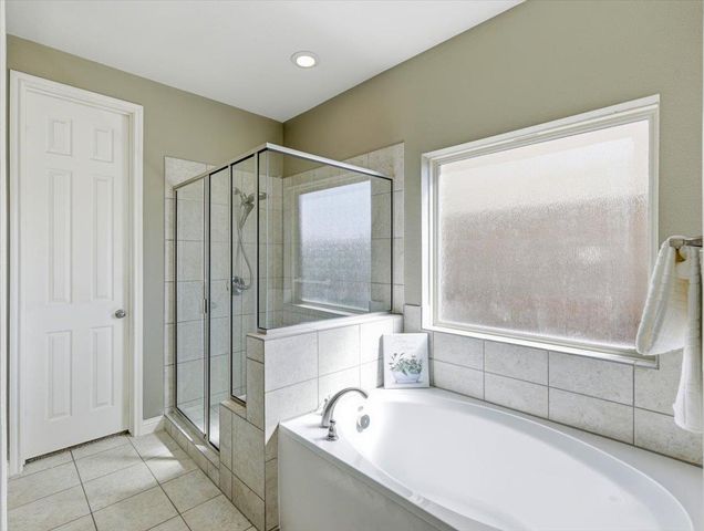 1101 Feather Reed DR, Leander, TX 78641