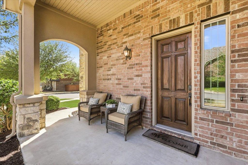 1101 Feather Reed DR, Leander, TX 78641