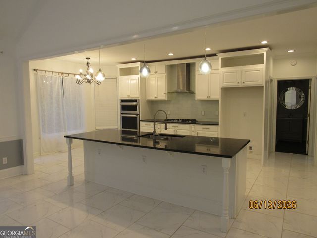 115 Sutton Court, Tyrone, GA 30290