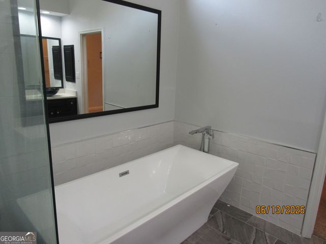 115 Sutton Court, Tyrone, GA 30290