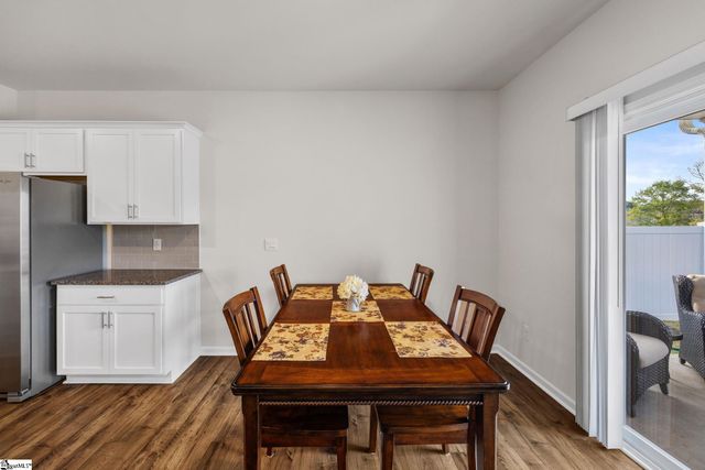 16 Oak Edge Lane, Greer, SC 29651