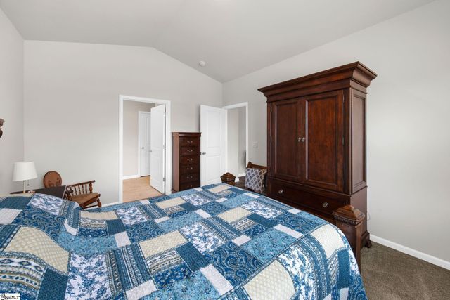 16 Oak Edge Lane, Greer, SC 29651