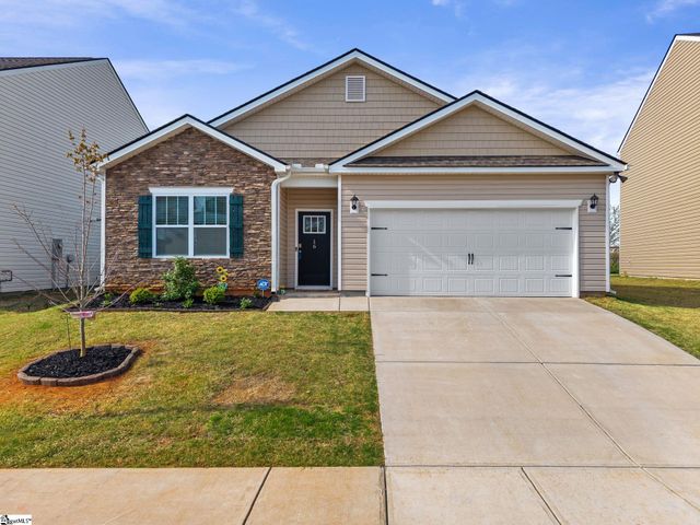 16 Oak Edge Lane, Greer, SC 29651