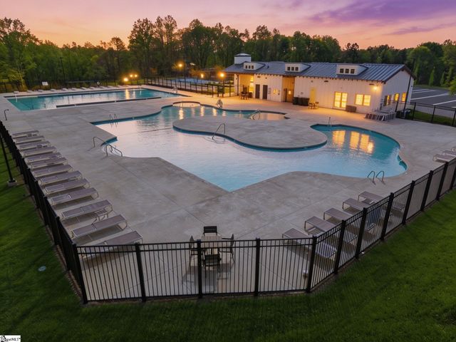 16 Oak Edge Lane, Greer, SC 29651