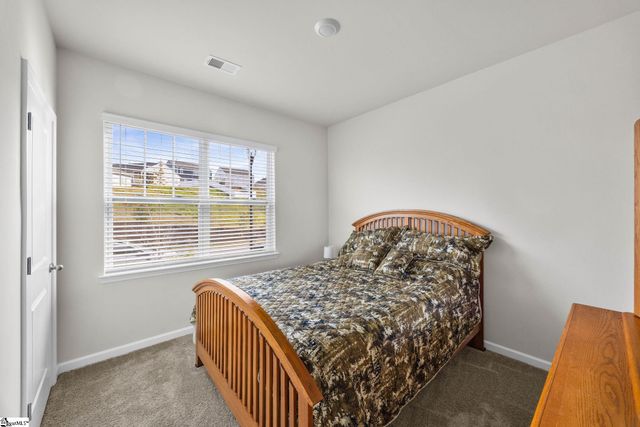 16 Oak Edge Lane, Greer, SC 29651